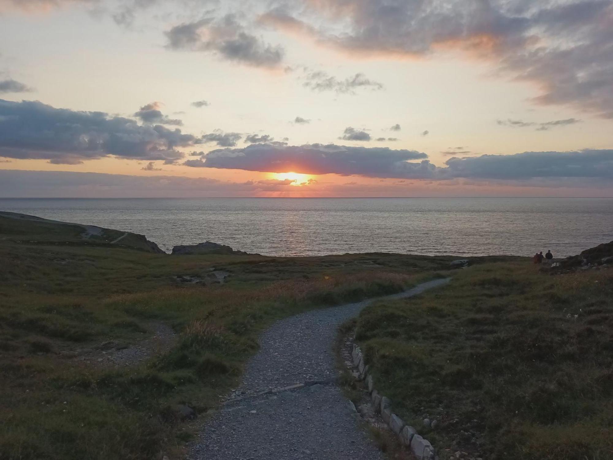 Solastobann Arthouse 1 En-suite Bed & Breakfast Malin Head